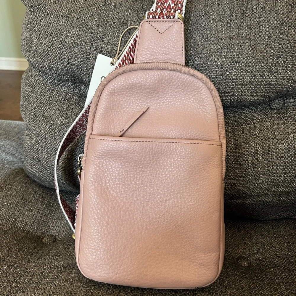 HOBO Pink Crossbody Bag - Picture 1 of 7